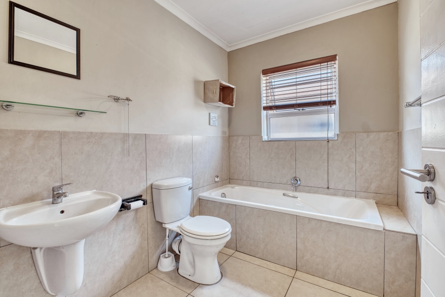 3 Bedroom Property for Sale in Lorraine Eastern Cape